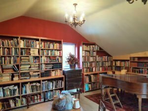 Walls of book shelves | John Day Projects